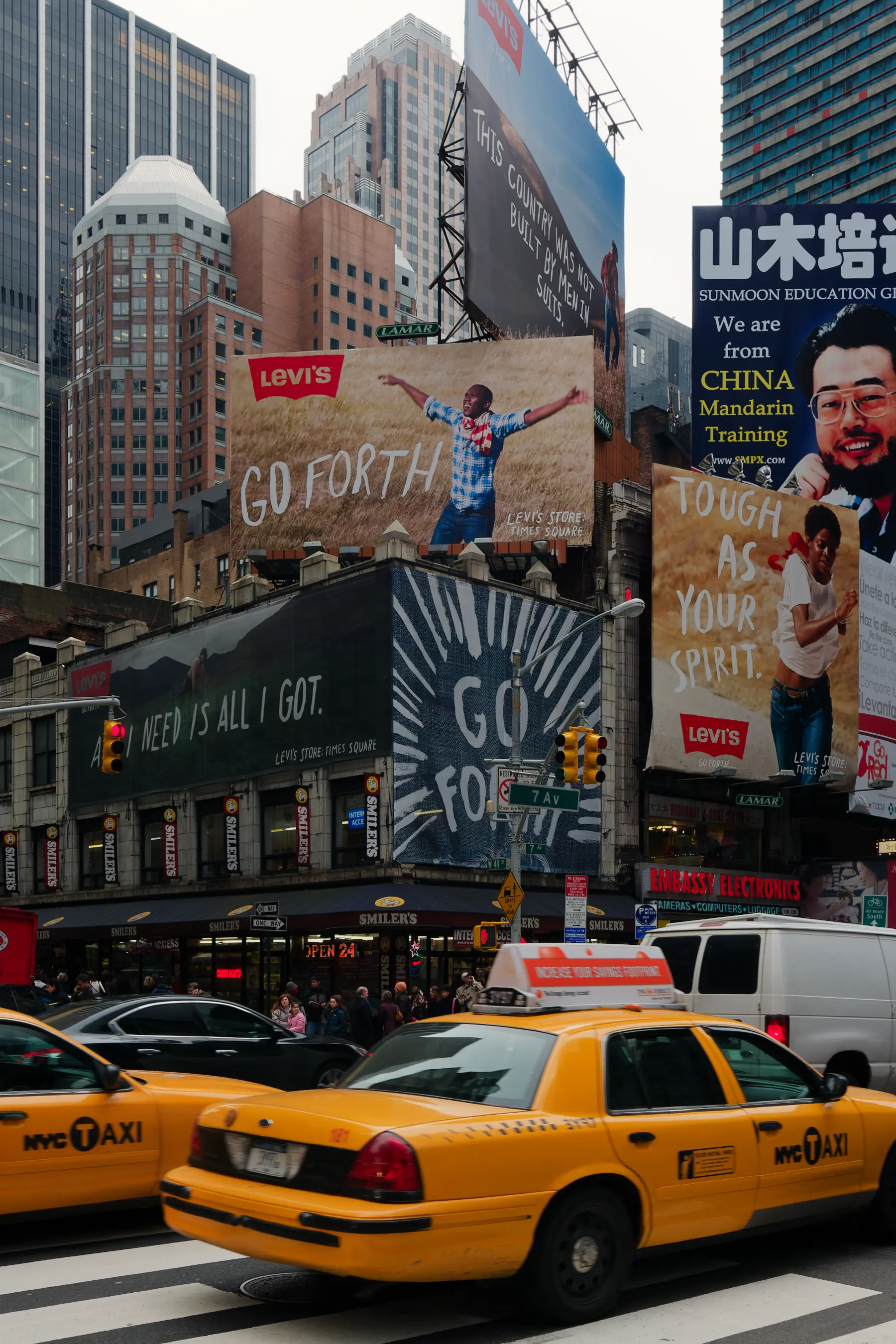 IstAvenueFromeRoseveltIslandTram