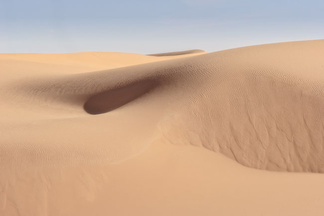 Paysage de dunes dans le désert lybien - Dunes landscape in the Libyan desert